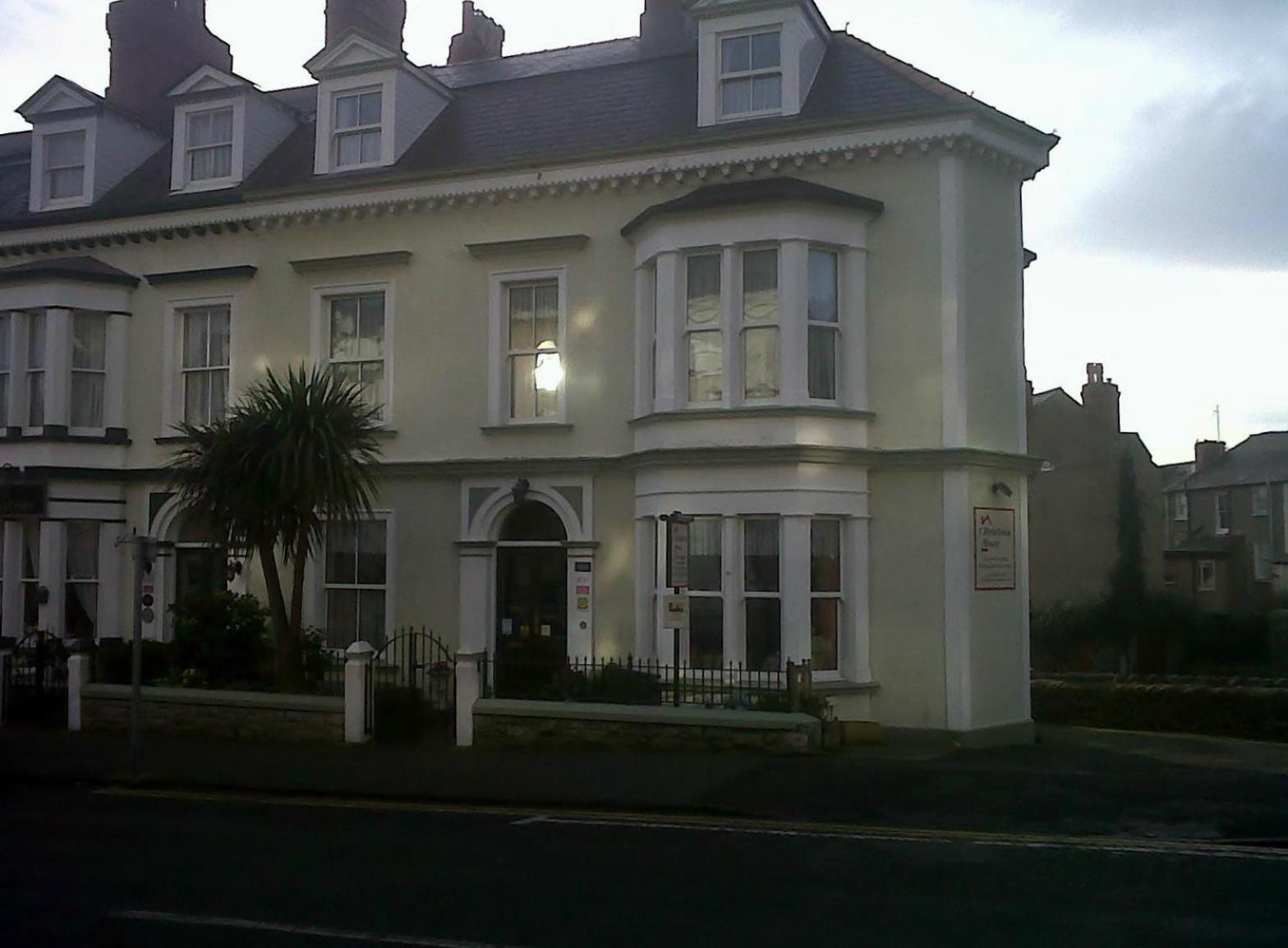 Christleton House Hotel Llandudno Ngoại thất bức ảnh